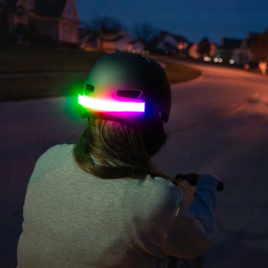 Brightz univerzalen večbarvni LED trak za čelado
