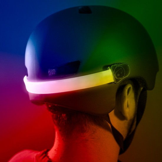 Brightz univerzalen večbarvni LED trak za čelado