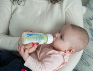 Ozkovratna ali širokovartna steklenička?