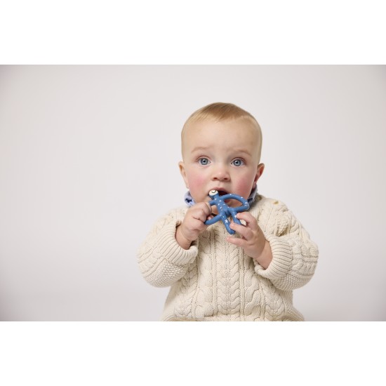 Matchstick Monkey Grizalo z masažno zobno ščetko Classic - Little Stars