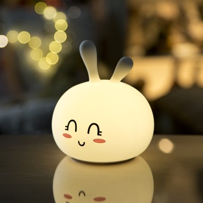 Rabbit&Friends Mehka lučka Sladki zajček - Bela - USB polnjenje