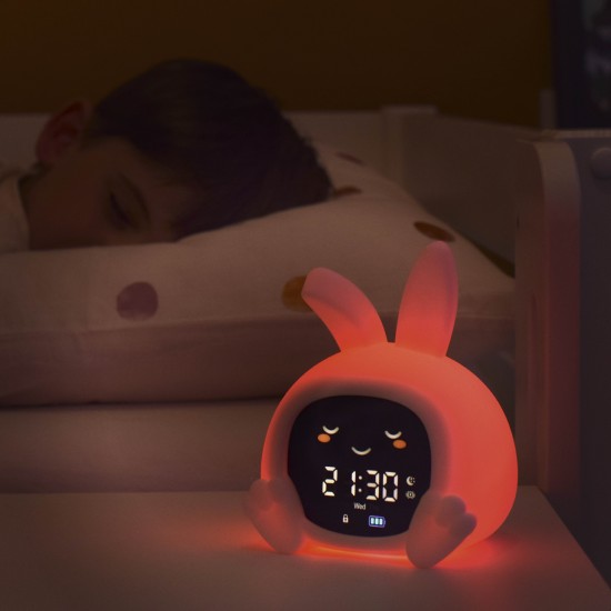 ZAZU Sleep trainer z nočno lučko in pomirjujočimi zvoki zajček Sarah